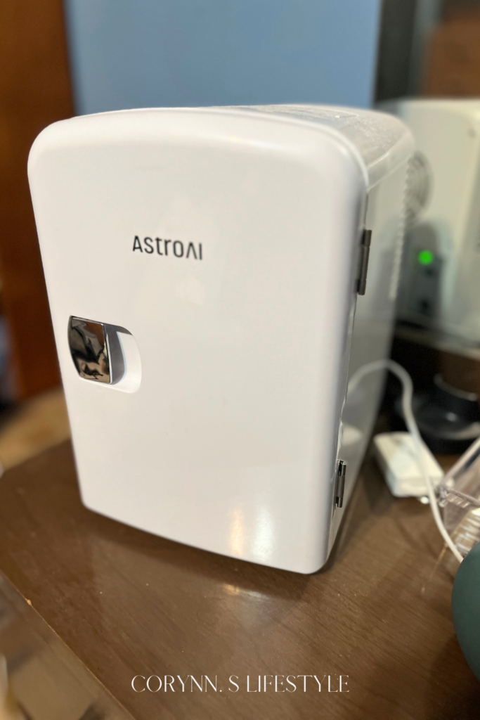 Photo of Astroai mini fridge